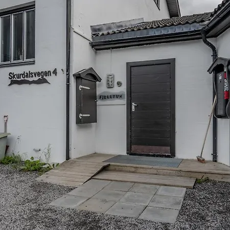 Cozy Near Center Bus Nearby Apartment Geilo