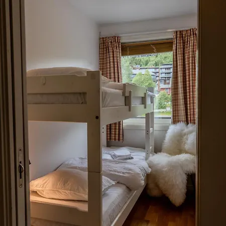 Cozy Near Center Bus Nearby Apartment *