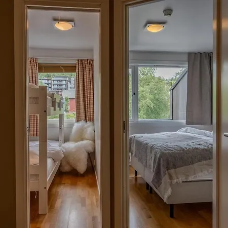 Apartment Cozy Near Center Bus Nearby